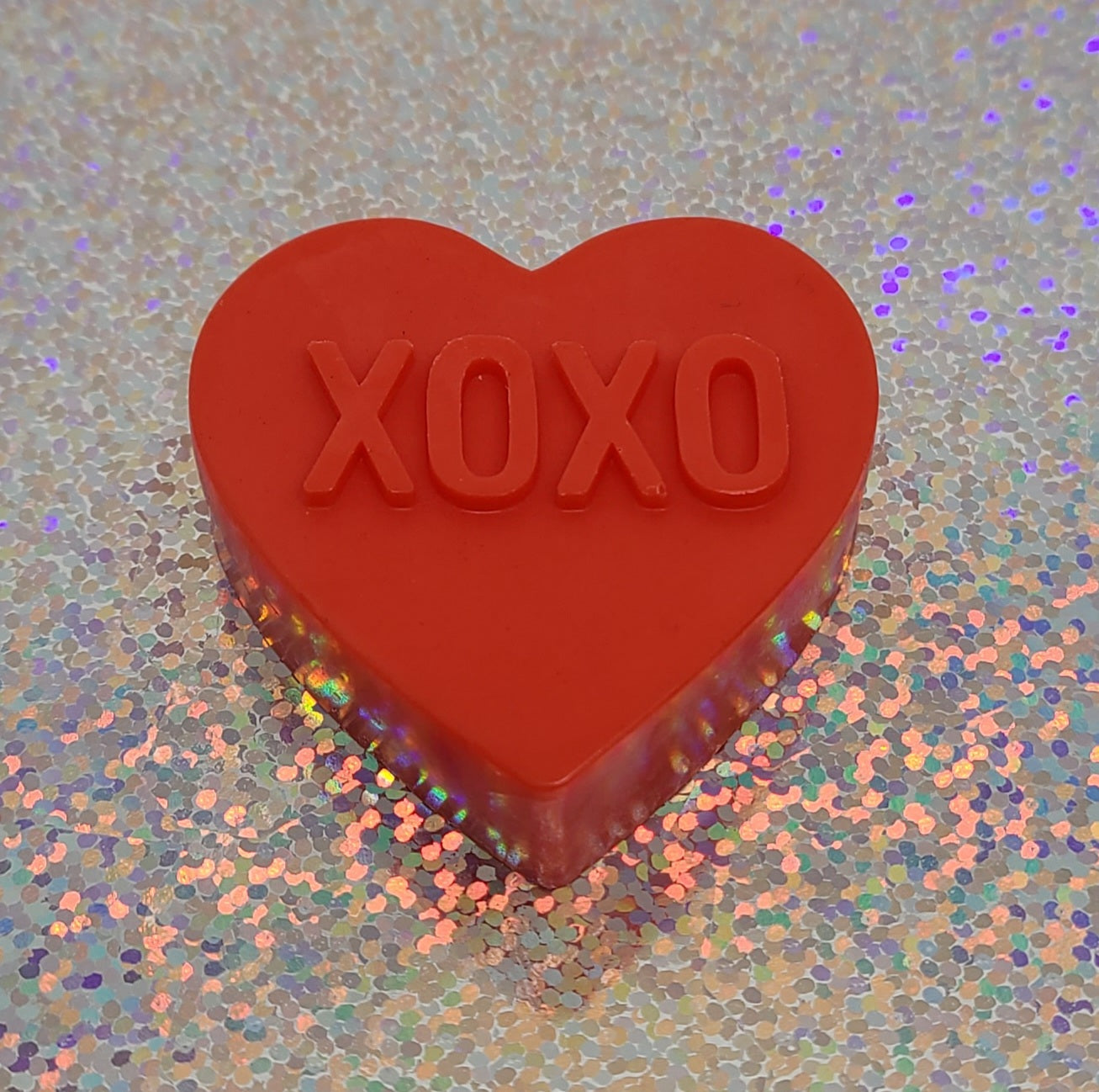 'XOXO' Heart Melt - Red