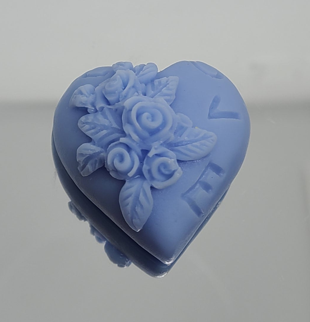 Heart 'LOVE' With Roses Melt - Light Blue